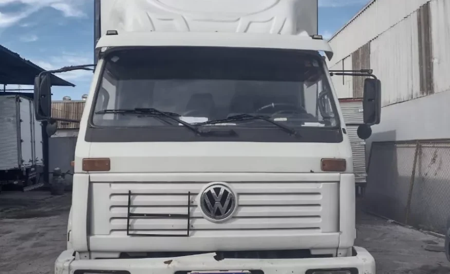 Volkswagen 16170 Baú – 1998