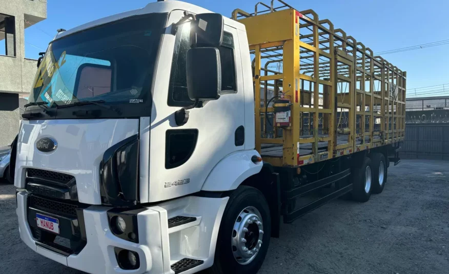 Ford Cargo 2423 – 2012