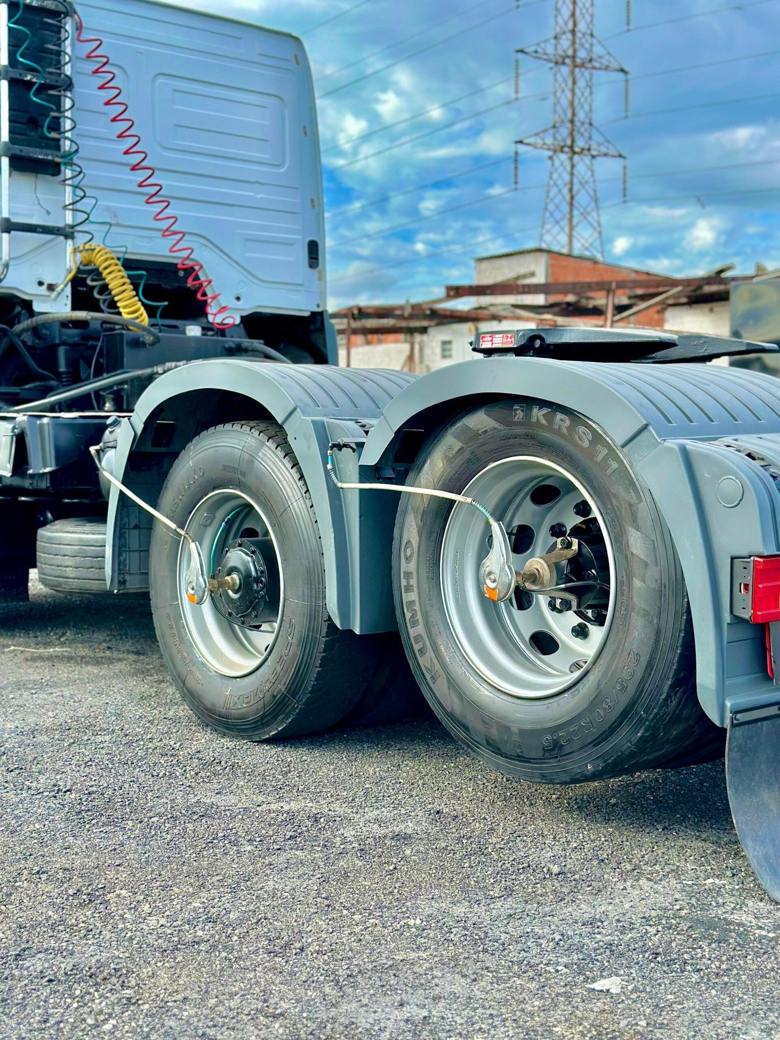 Axor 2544 6×2 2011 Premium Motor E Câmbio Novos