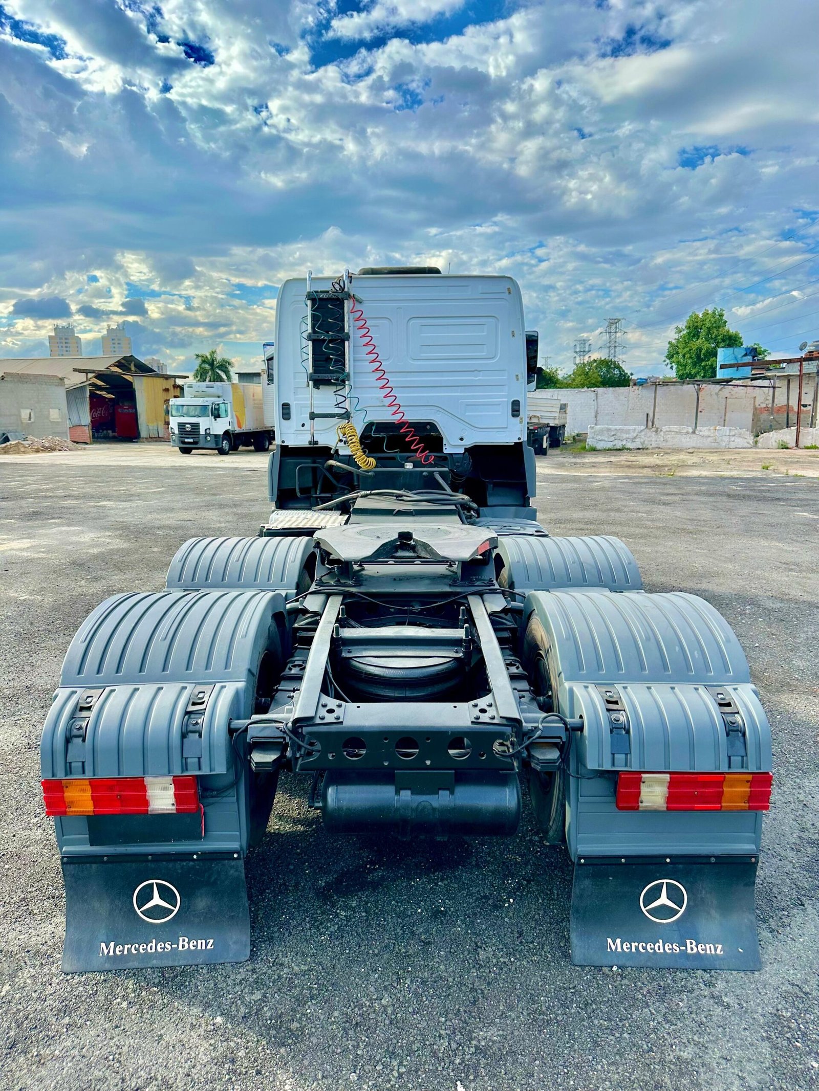 Axor 2544 6×2 2011 Premium Motor E Câmbio Novos