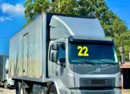 Volvo Vm 270 6×2 2022 Automático E Baú De 8.5m