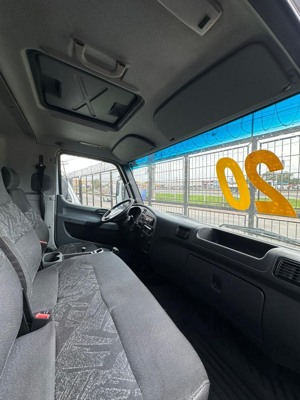 Accelo 1016 4×2 2020 Automático E Sider De 6.5m