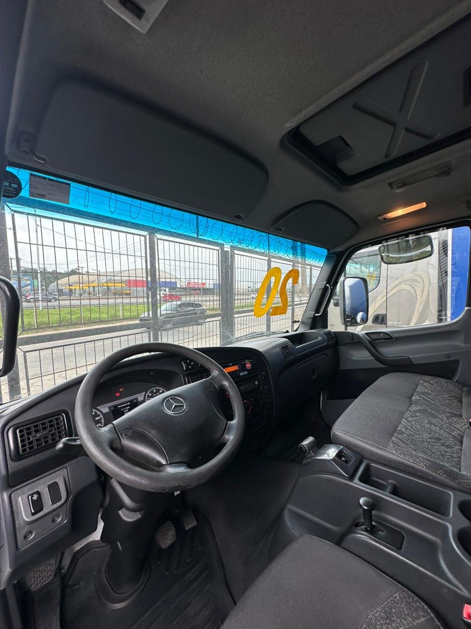 Accelo 1016 4×2 2020 Automático E Sider De 6.5m