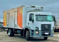 Vw 17.250 4×2 2011 Com Baú Refrigerado Ou No Chassi