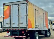 Vw 17.250 4×2 2011 Com Baú Refrigerado Ou No Chassi