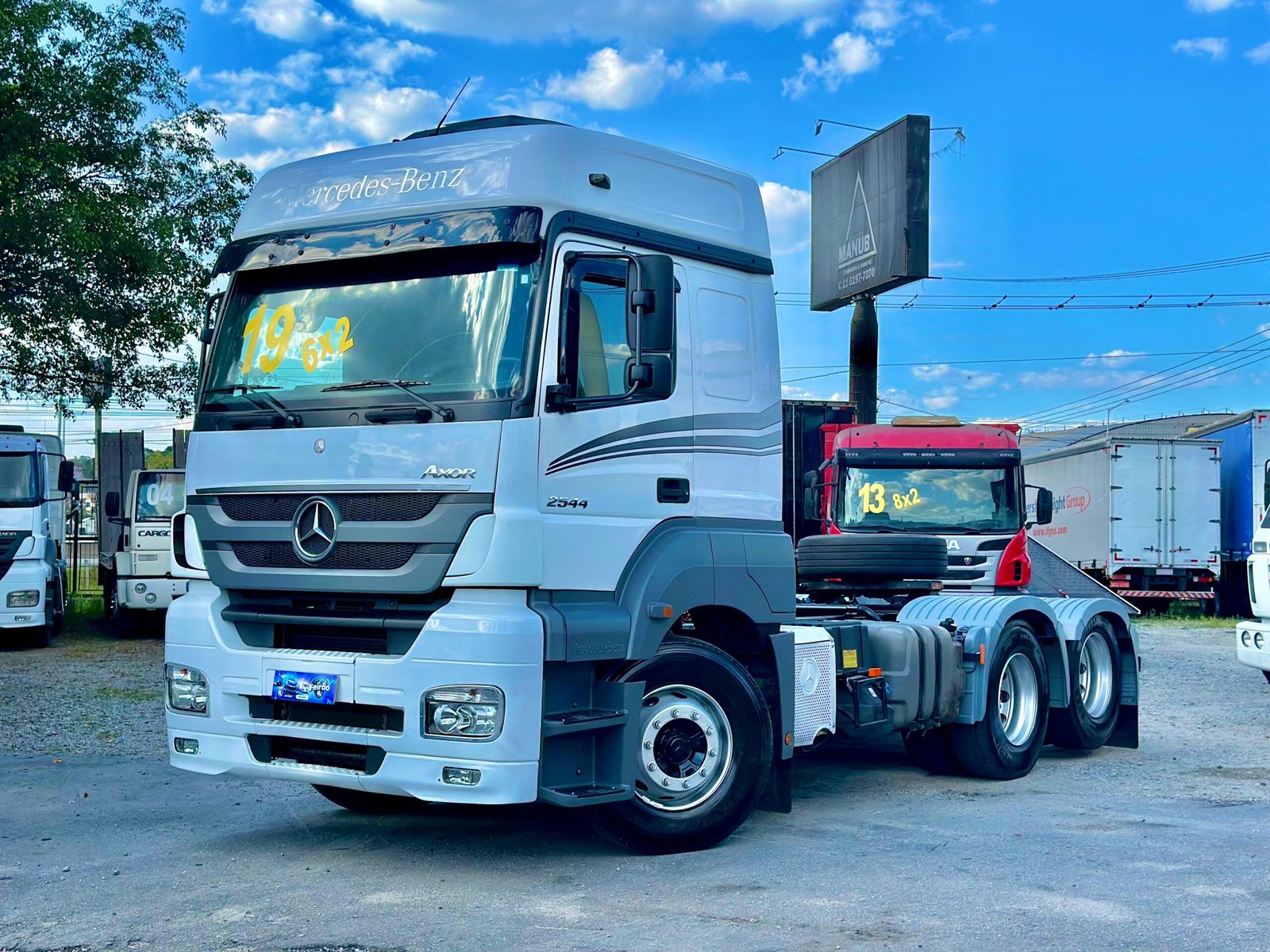 Axor 2544 6×2 2019 Teto Alto e Automático