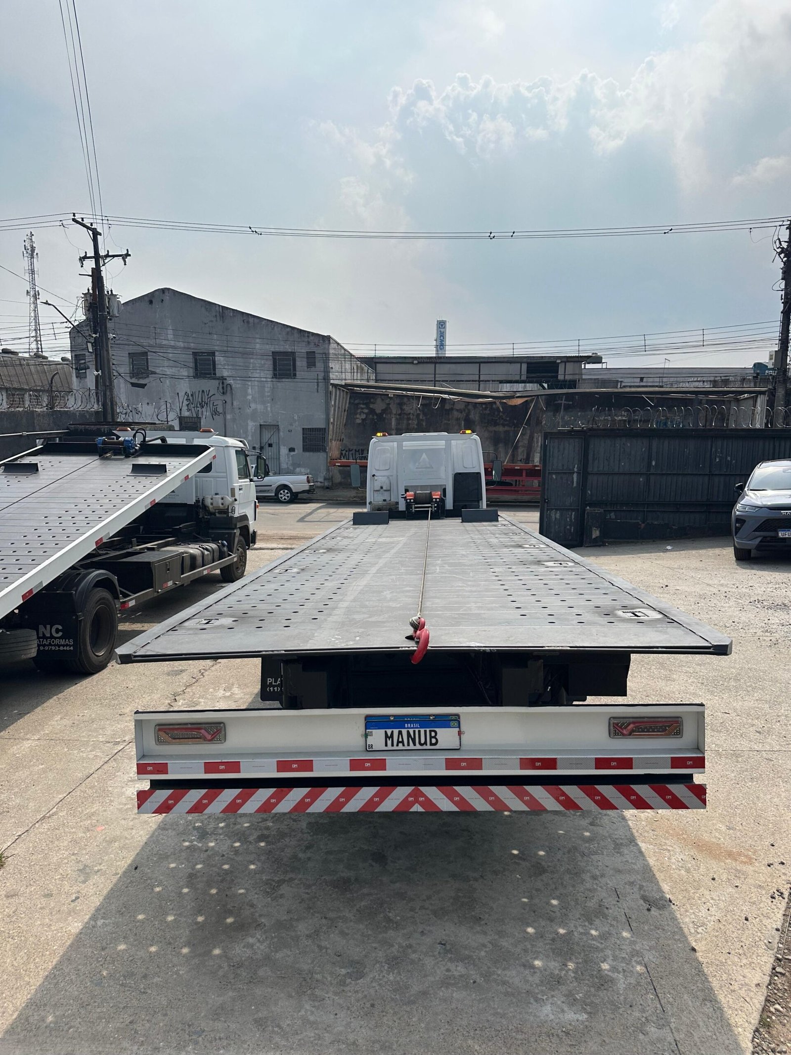 Accelo 1316 6×2 2018 Guincho Plat 9×2,5 Redutor 15 Ton