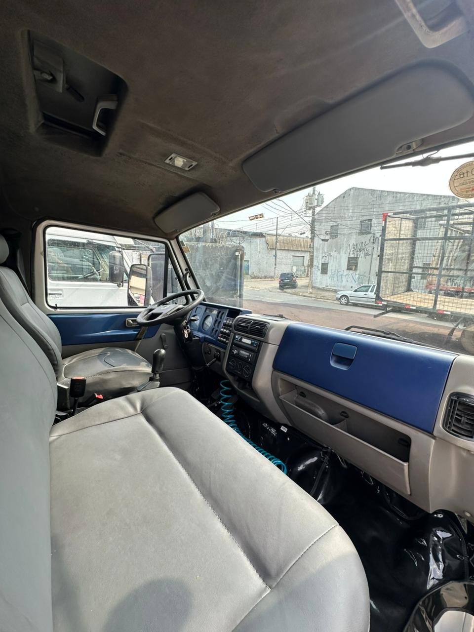 Vw 8.120 Guincho Plataforma C/ Asa Delta