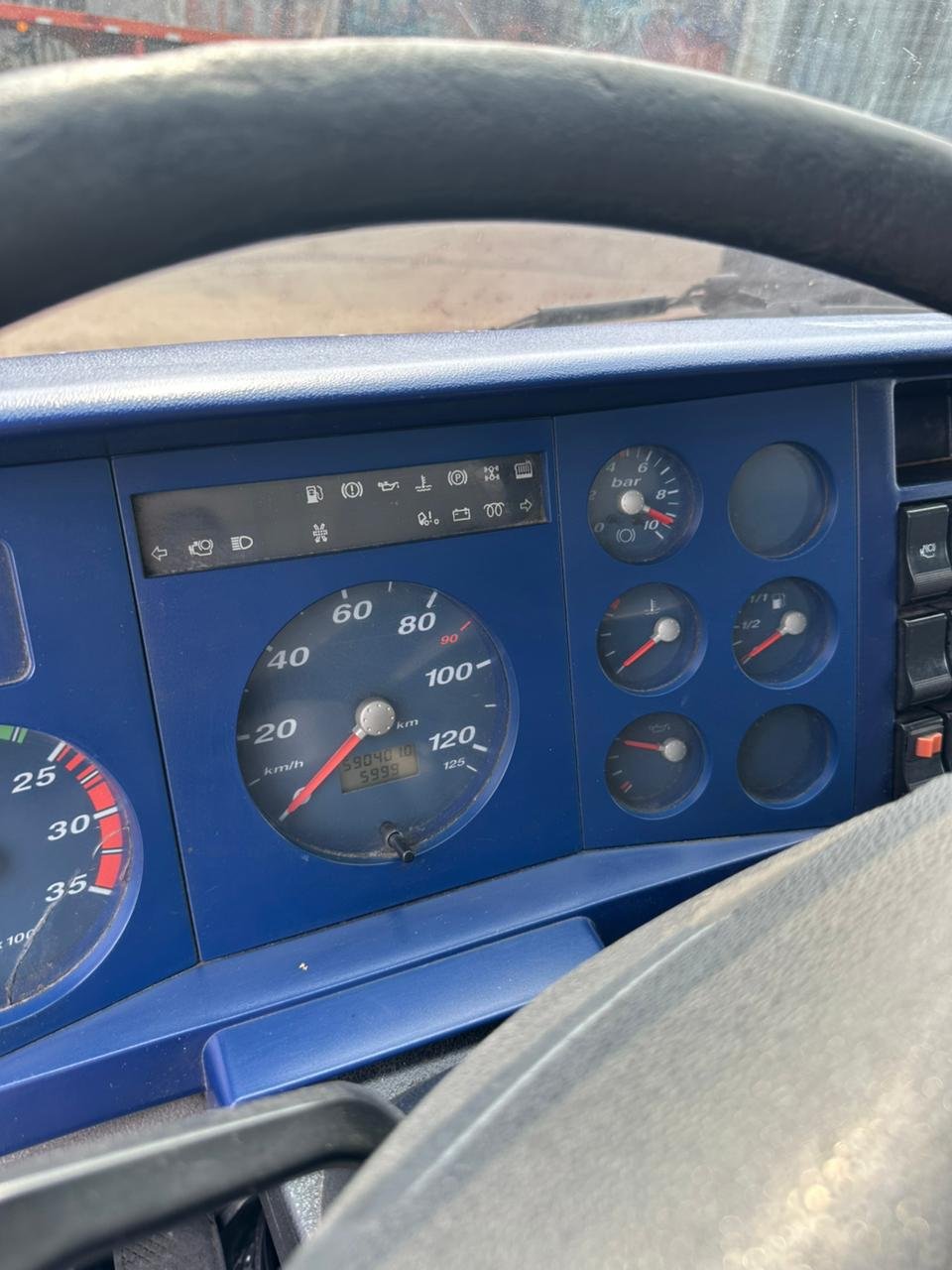 Vw 8.120 Guincho Plataforma C/ Asa Delta