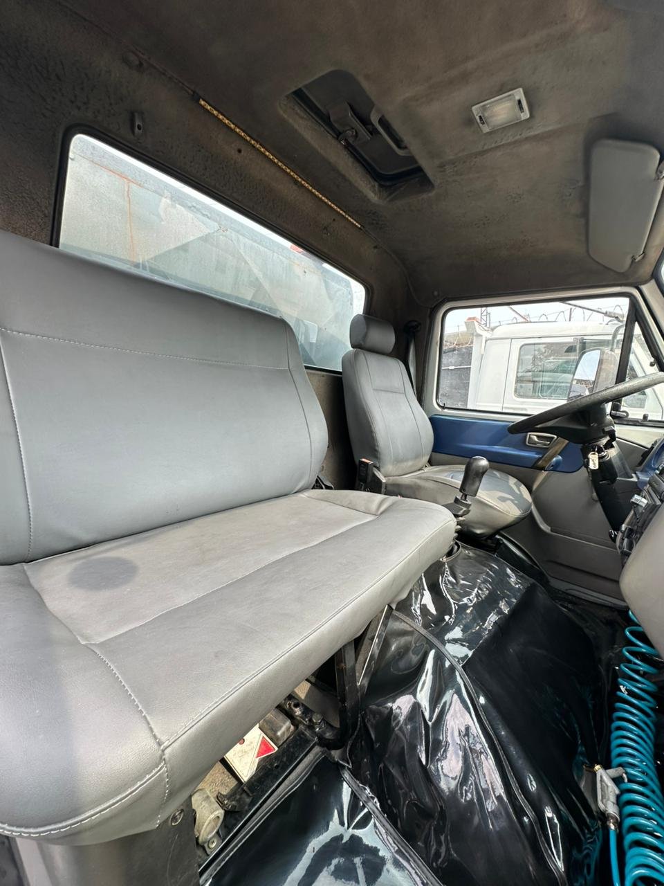 Vw 8.120 Guincho Plataforma C/ Asa Delta