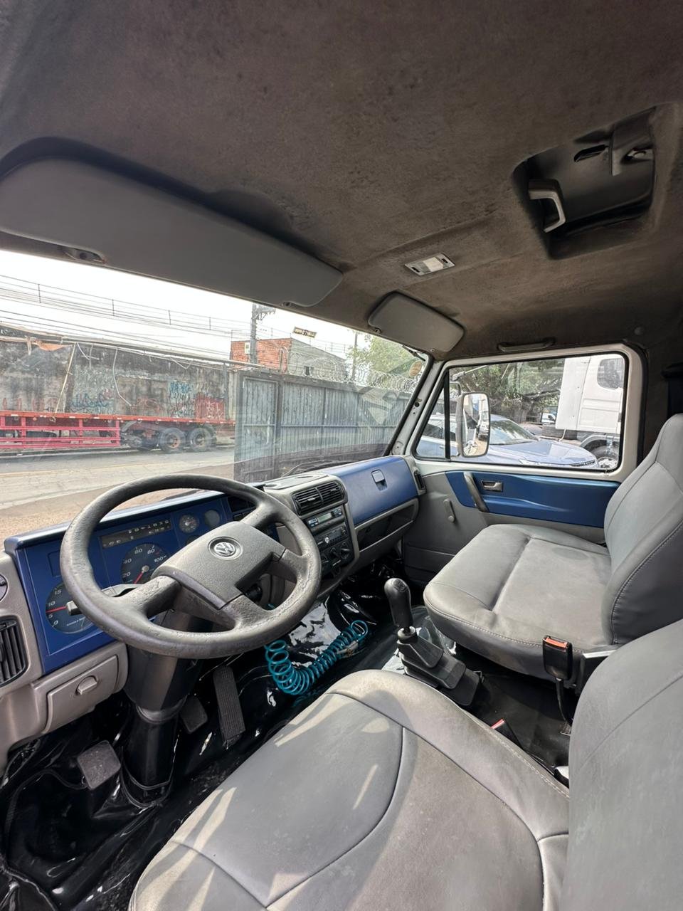 Vw 8.120 Guincho Plataforma C/ Asa Delta