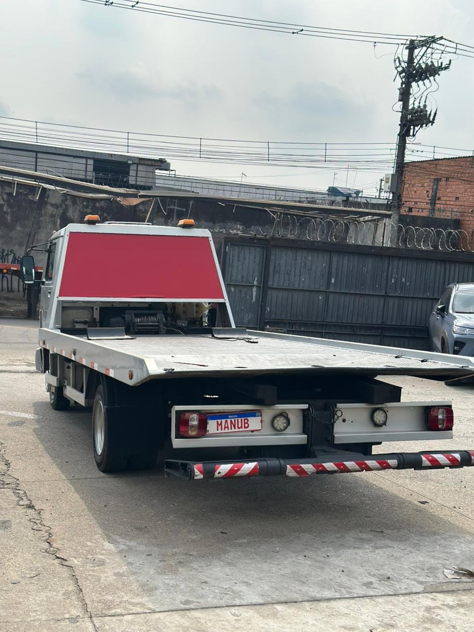 Vw 8.120 Guincho Plataforma C/ Asa Delta