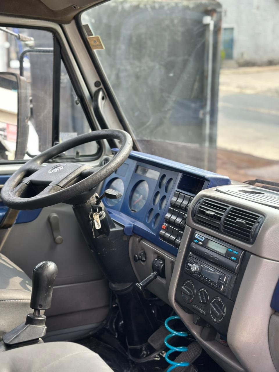 Vw 8.120 Guincho Plataforma C/ Asa Delta