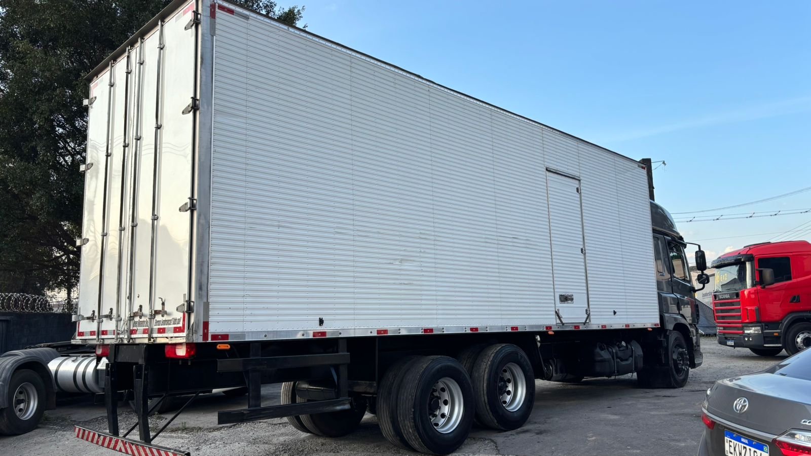 Daf Cf 6×2 2024 Bau 8,50 Space Cab Bau 8,50 Chapa Impecável