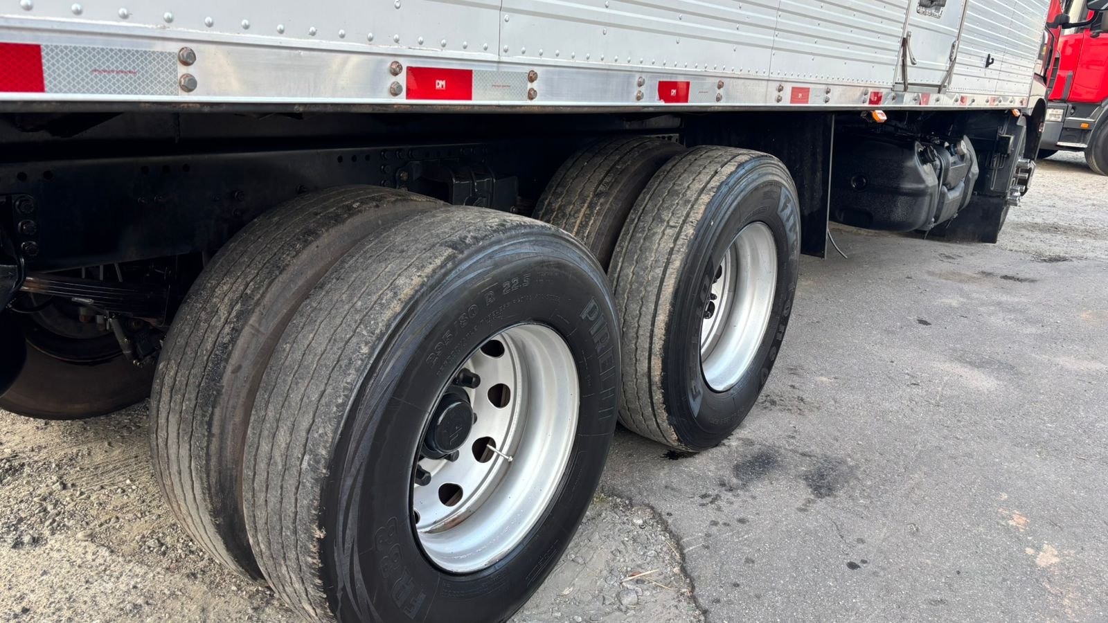 Daf Cf 6×2 2024 Bau 8,50 Space Cab Bau 8,50 Chapa Impecável