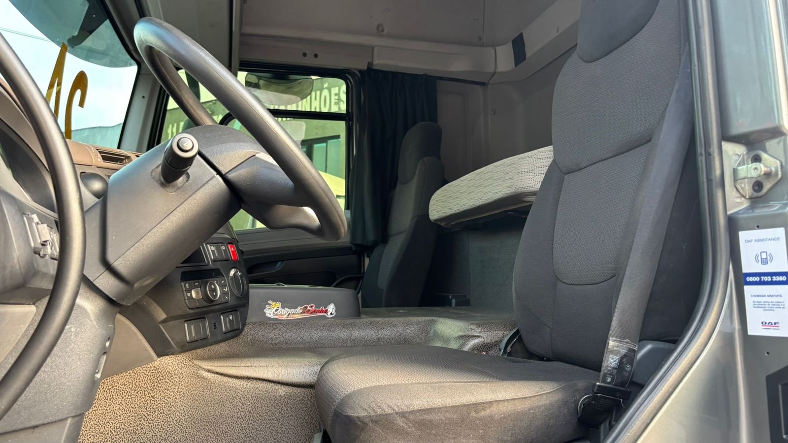 Daf Cf 6×2 2024 Bau 8,50 Space Cab Bau 8,50 Chapa Impecável