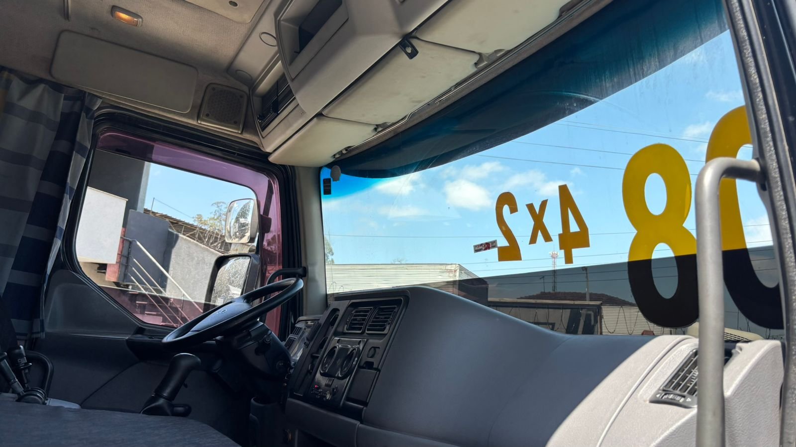 Volvo Vm 310 4×2 2008