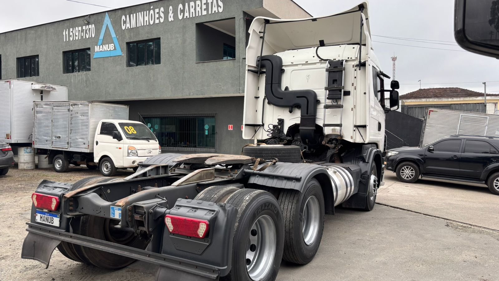 Scania G420 6×2 2011 Pneus 100%