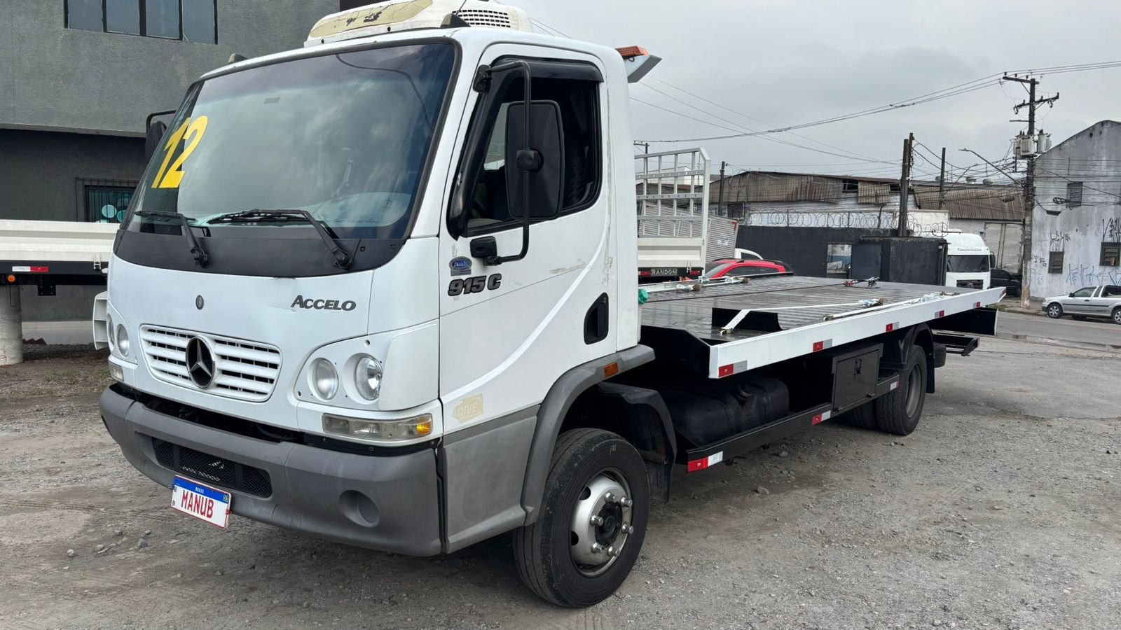 Mb Accelo 915c 2012 Plataforma Nova 6,50 C Asa Redutor 4,5 T