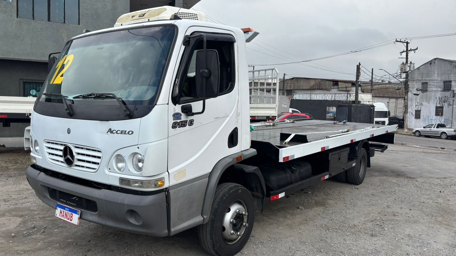 Mb Accelo 915c 2012 Plataforma Nova 6,50 C Asa Redutor 4,5 T