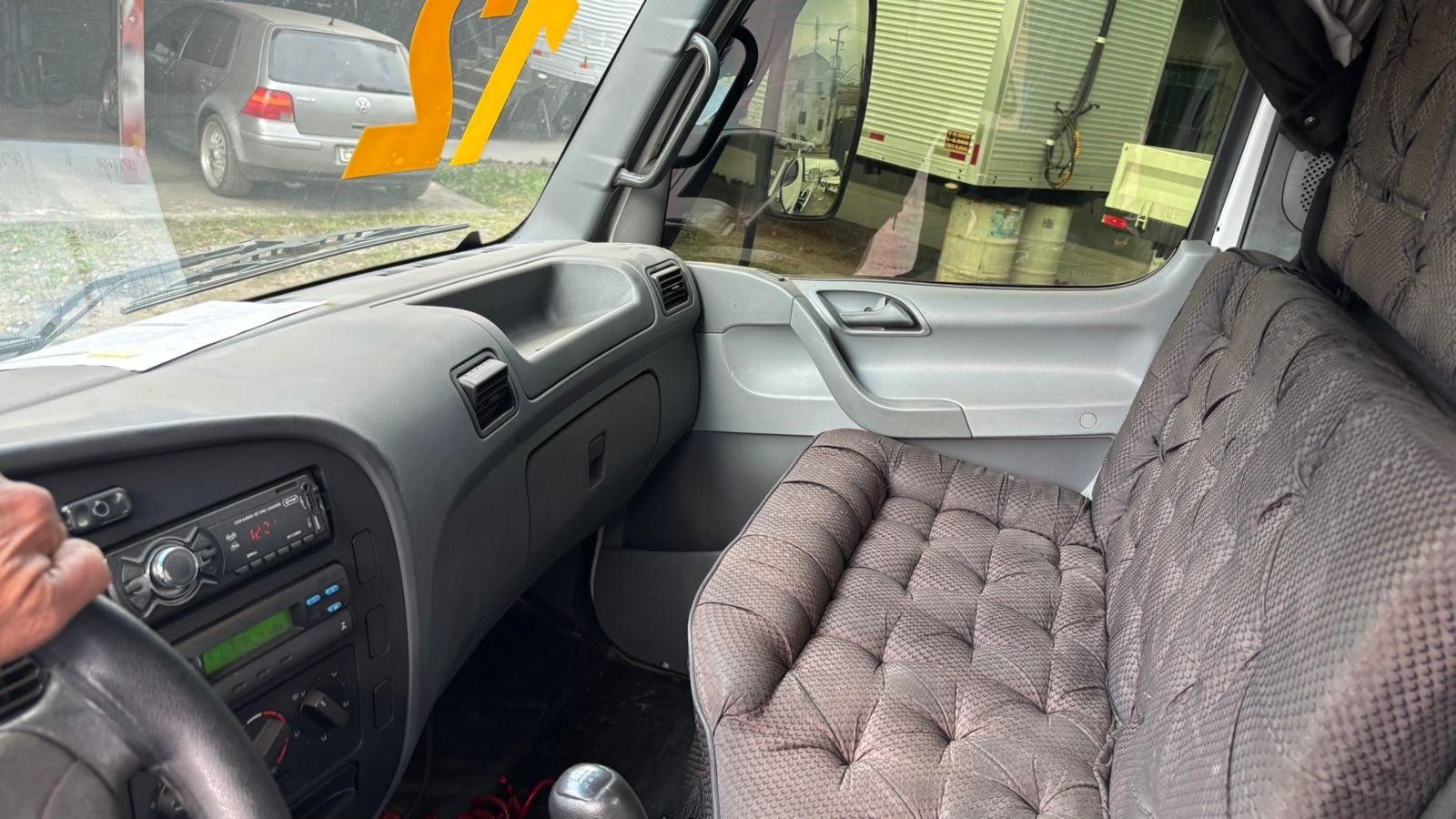 Mb Accelo 915c 2012 Plataforma Nova 6,50 C Asa Redutor 4,5 T