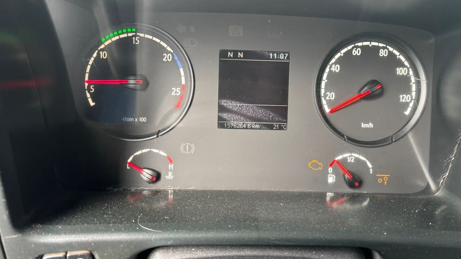 Scania P360 6×2 2013