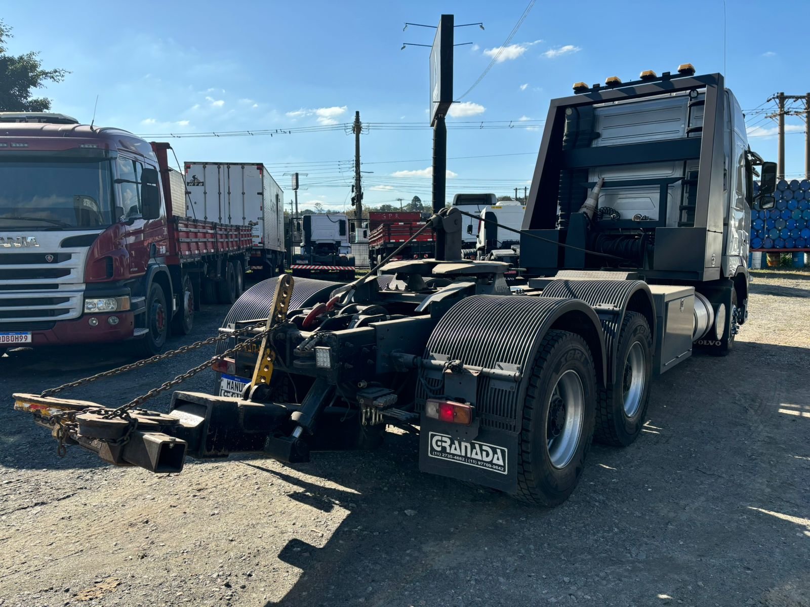 Volvo Fh 520 6×4 bug pesado 2011 guincho lança