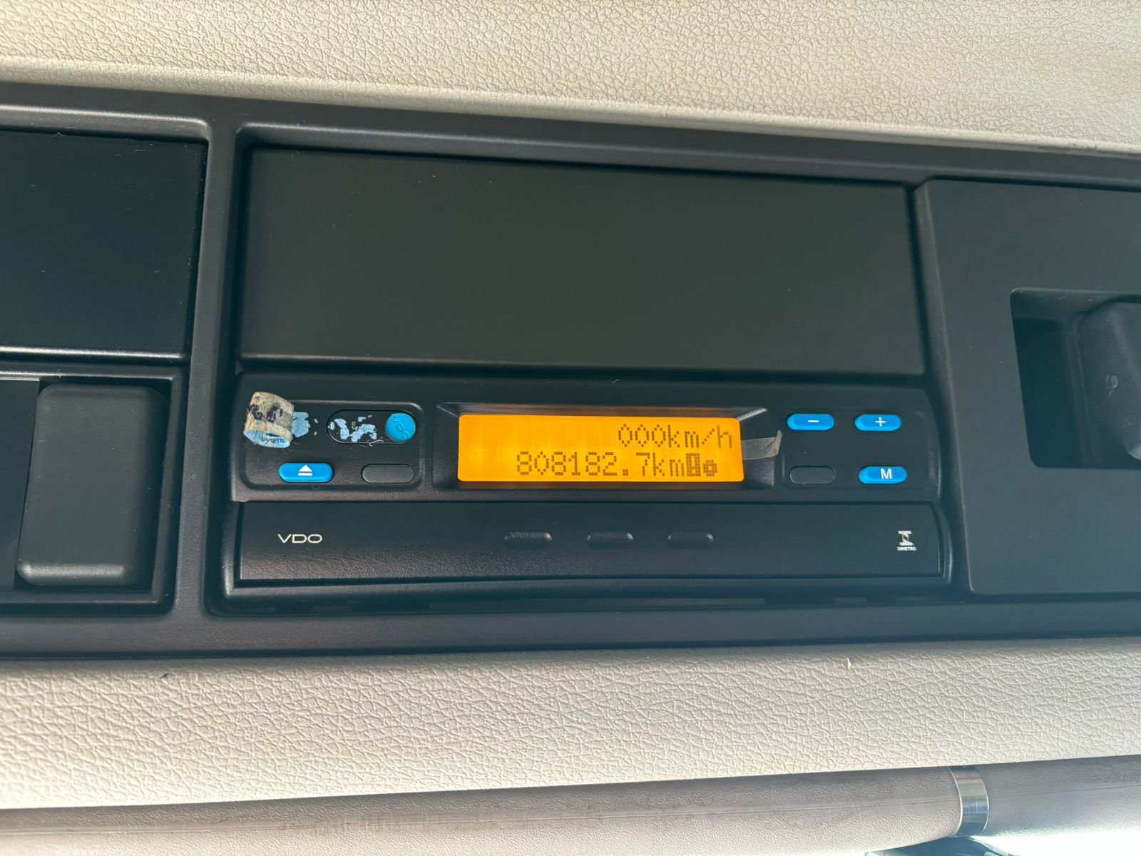 Volvo Fh 520 6×4 bug pesado 2011 guincho lança