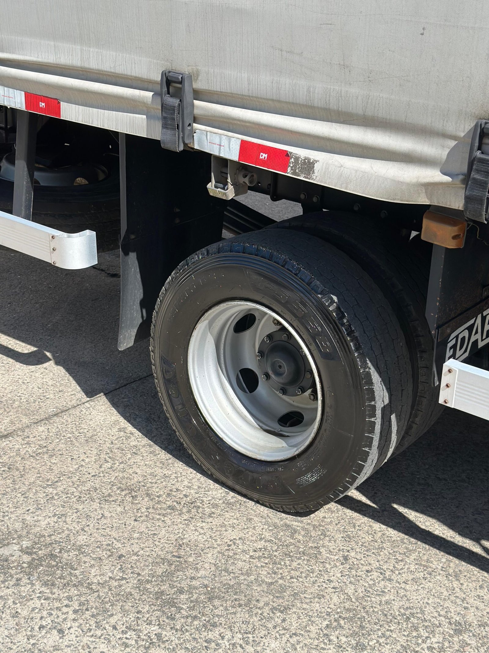 Accelo 1016 4×2 2020 Automático E Sider De 6.5m