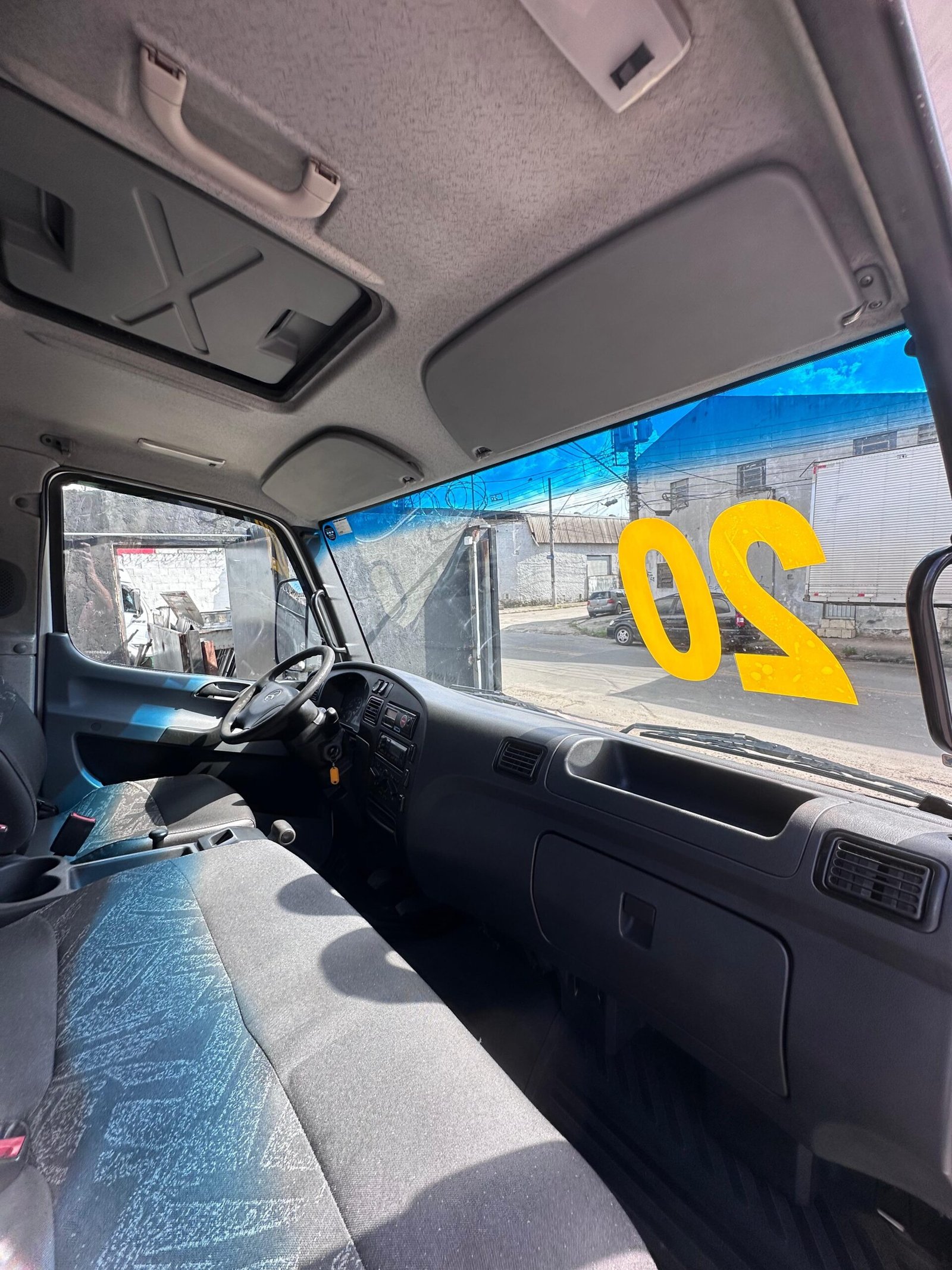 Accelo 1016 4×2 2020 Automático E Sider De 6.5m