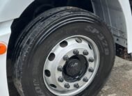 Vw 17.250 4×2 2011 Com Baú Refrigerado Ou No Chassi