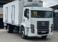 Vw 17.250 4×2 2011 Com Baú Refrigerado Ou No Chassi