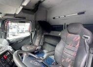 Axor 2544 6×2 2019 Teto Alto e Automático