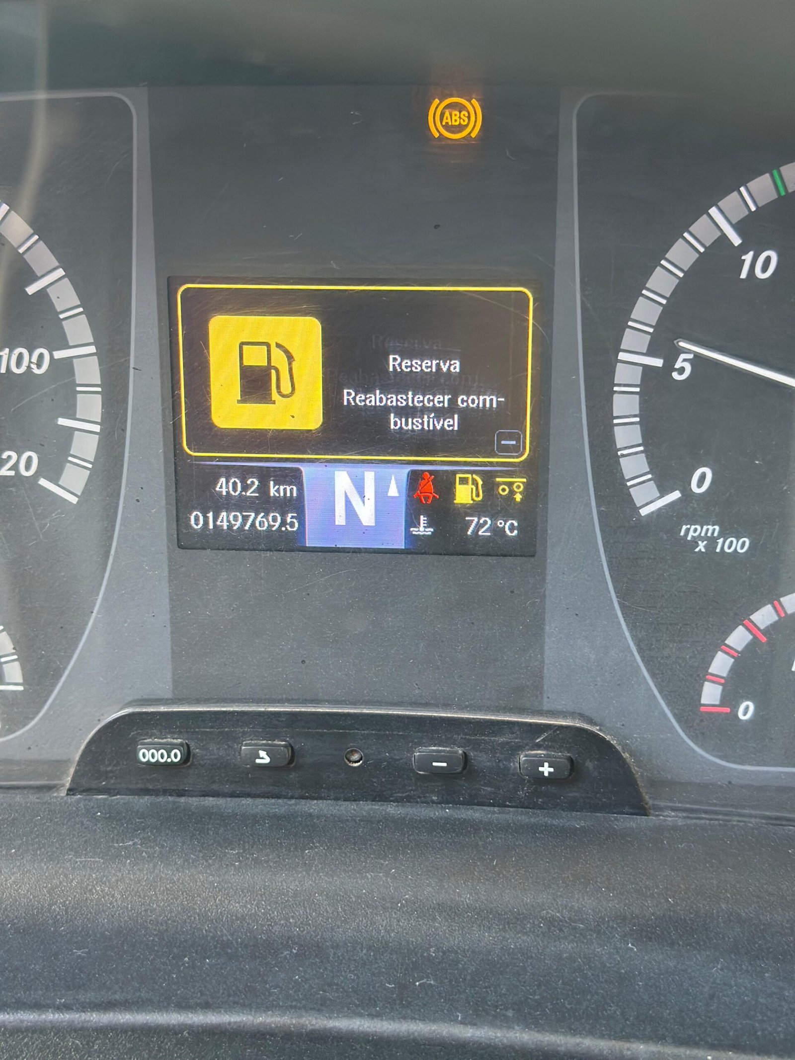 Atego 2426 6×2 2020 Caçamba Basculante Facchini 12m³ e Ar Condic.