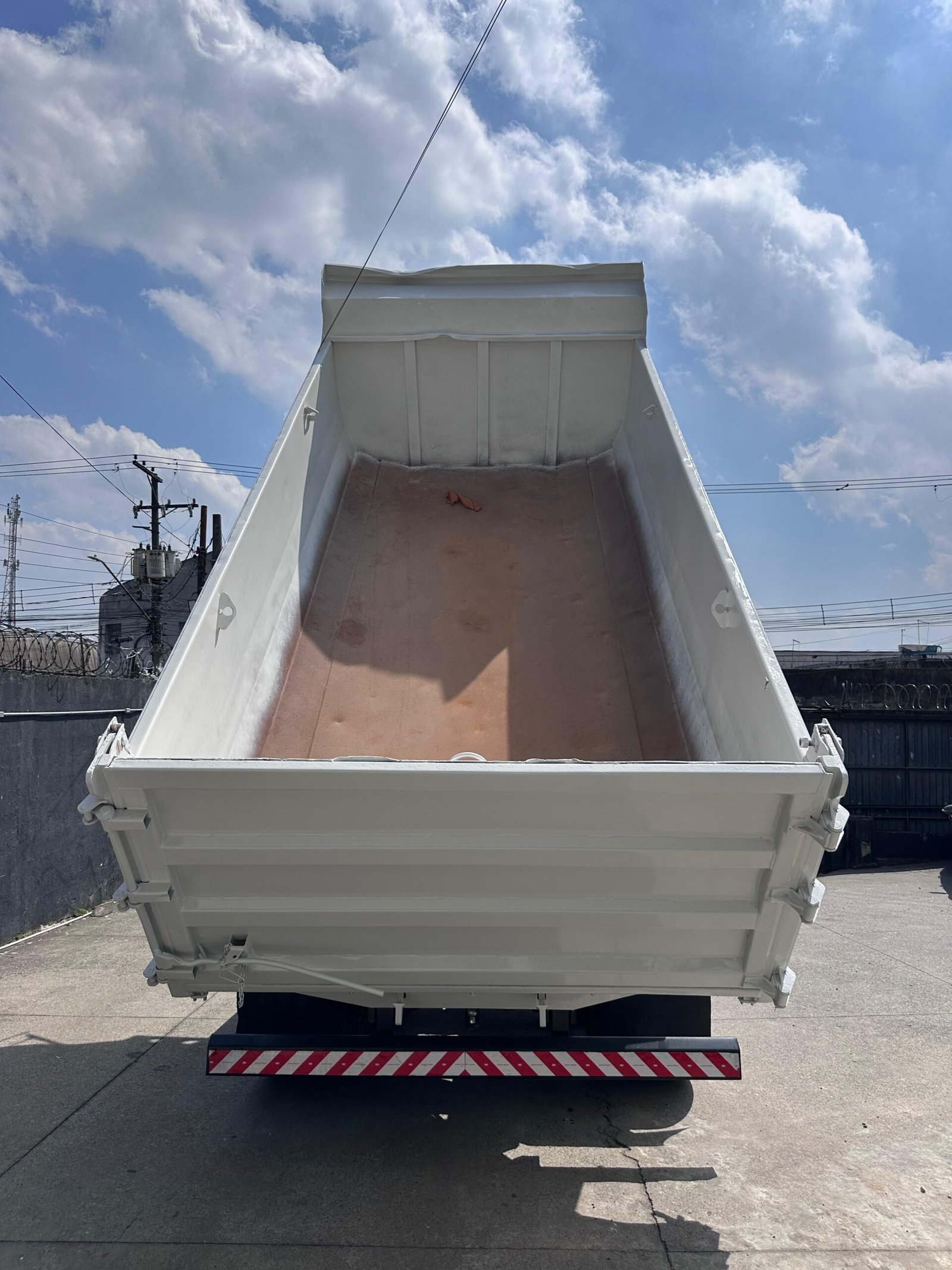 Atego 2426 6×2 2020 Caçamba Basculante Facchini 12m³ e Ar Condic.