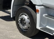 Vw 17.250 4×2 2011 Com Baú Refrigerado Ou No Chassi