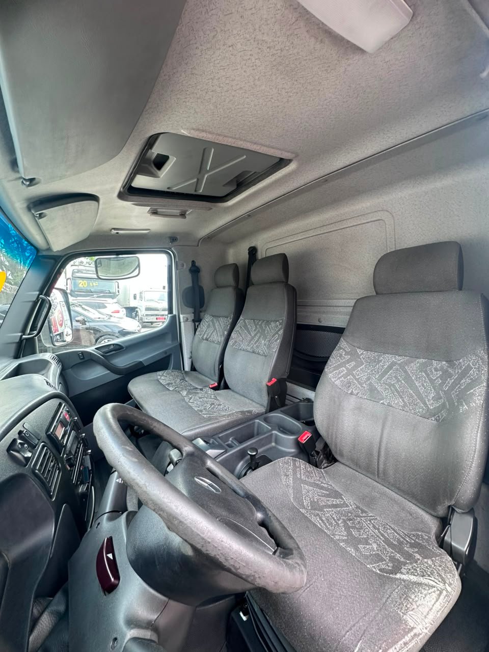 Accelo 1016 4×2 2020 Automático E Sider De 6.5m
