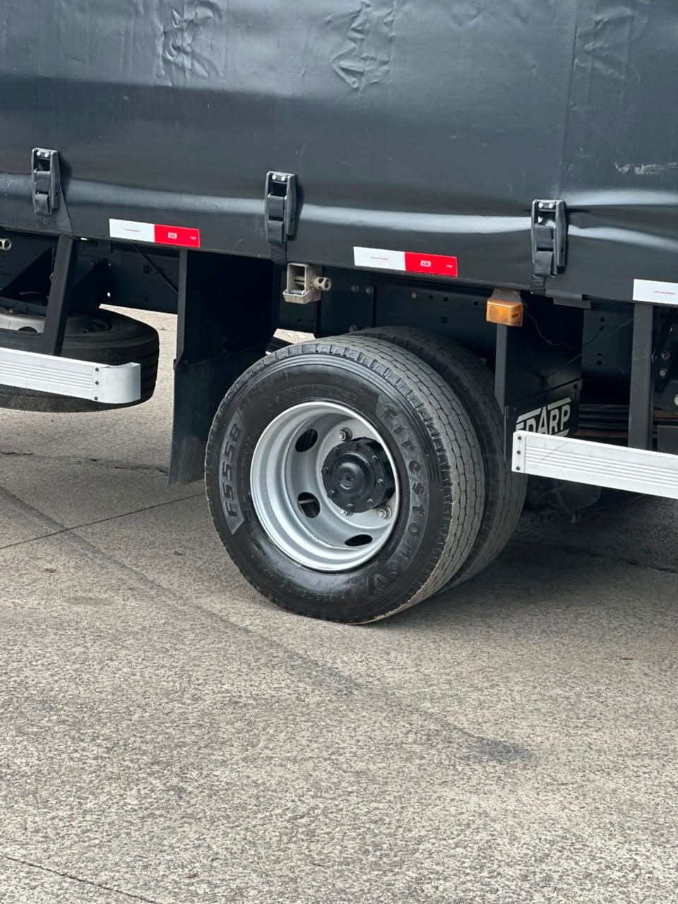 Accelo 1016 4×2 2020 Automático E Sider De 6.5m