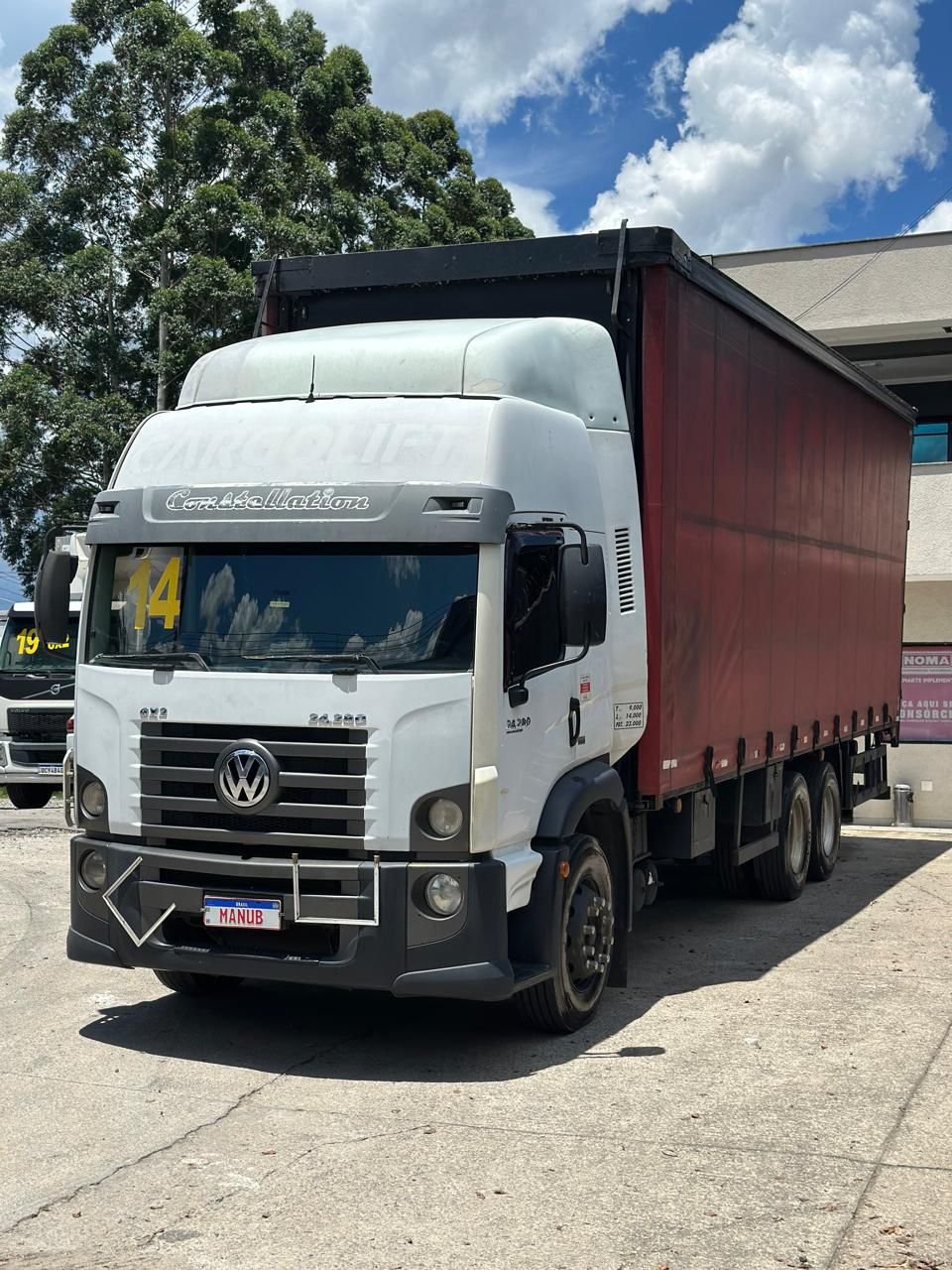 Vw 24280 6×2 2014 Teto Alto / Sider De 9M