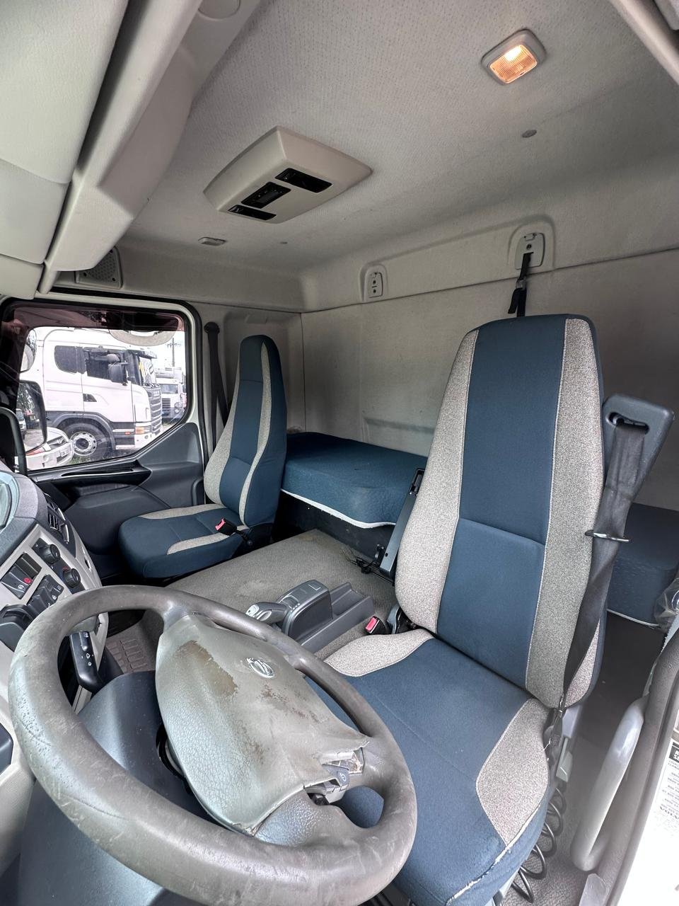 Volvo Vm 330 8×2 2019 Bitruck Chassi