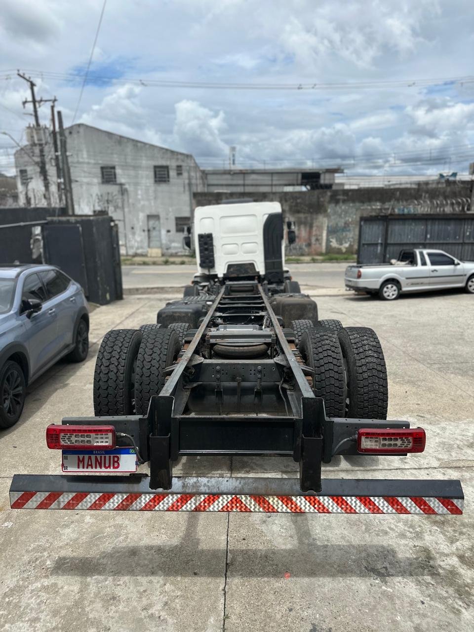 Volvo Vm 330 8×2 2019 Bitruck Chassi