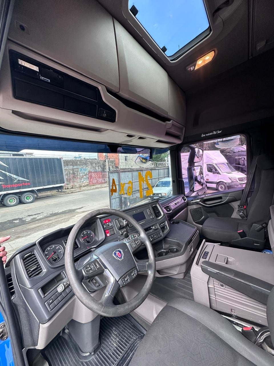 Scania R 540 6×4 2021 Retarder, Geladeira E Parking Cooler