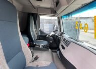 Volvo Vm 270 6×2 2021 Baú De 8.5m / Baixo Km / Manual