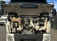 Volvo Vm 270 6×2 2021 Baú De 8.5m / Baixo Km / Manual