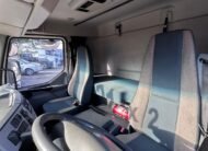 Volvo Vm 270 6×2 2021 Baú De 8.5m / Baixo Km / Manual