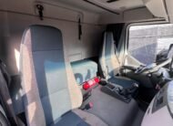 Volvo Vm 270 6×2 2021 Baú De 8.5m / Baixo Km / Manual