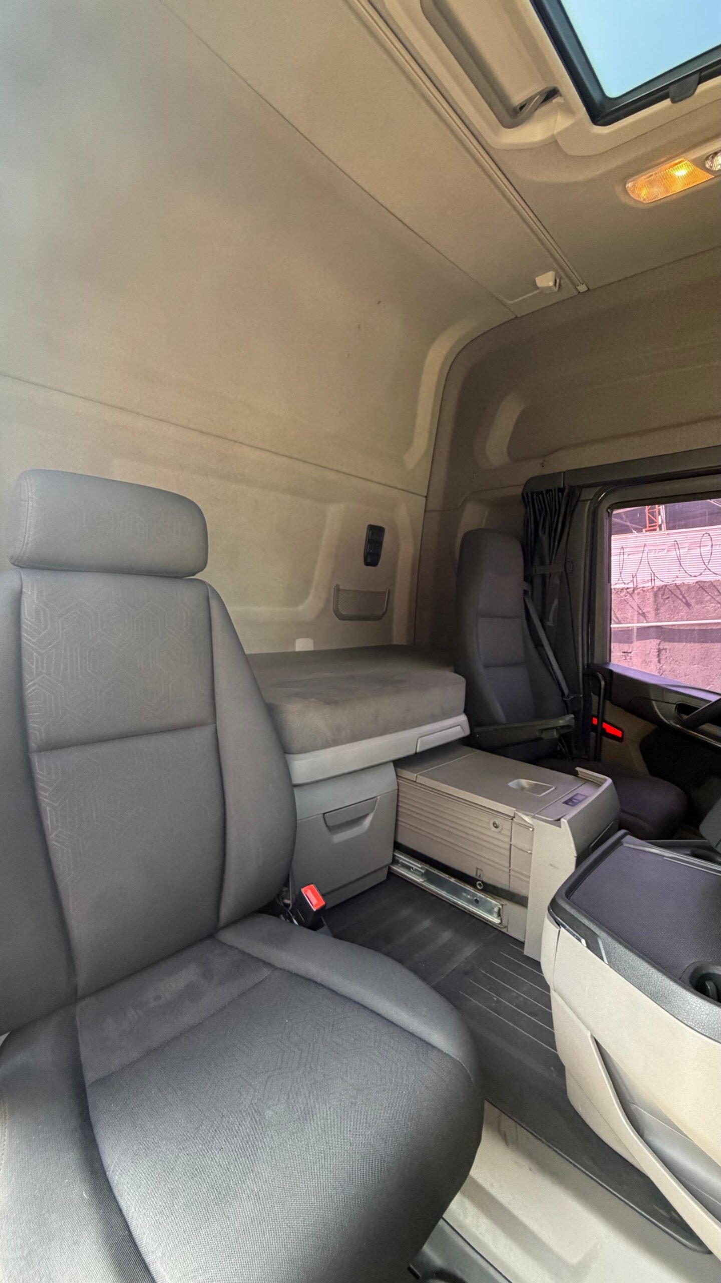 Scania R 540 6×4 2021 Retarder, Geladeira E Parking Cooler