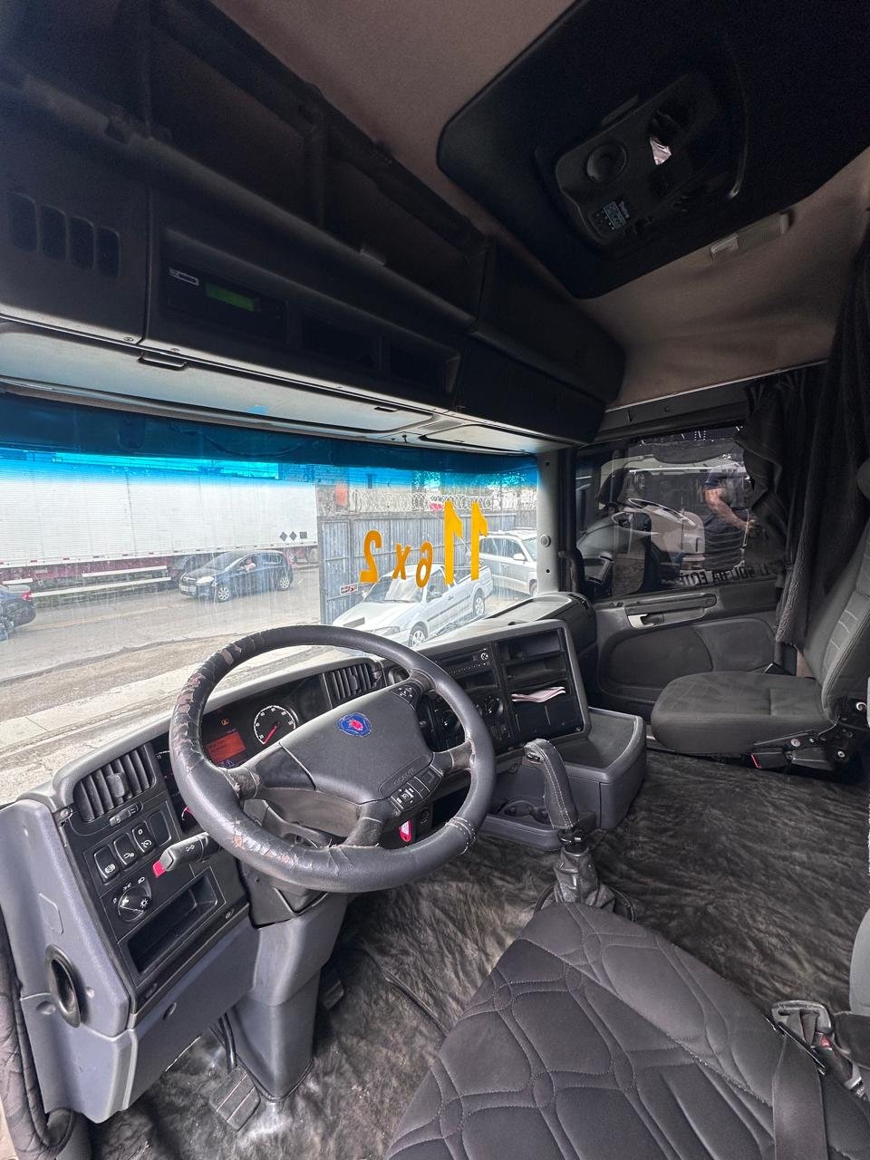 Scania G420 6×2 2011 Brozinamento Feito E Bom De Pneus