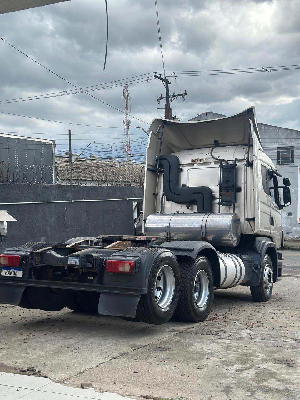 Scania G420 6×2 2011 Brozinamento Feito E Bom De Pneus