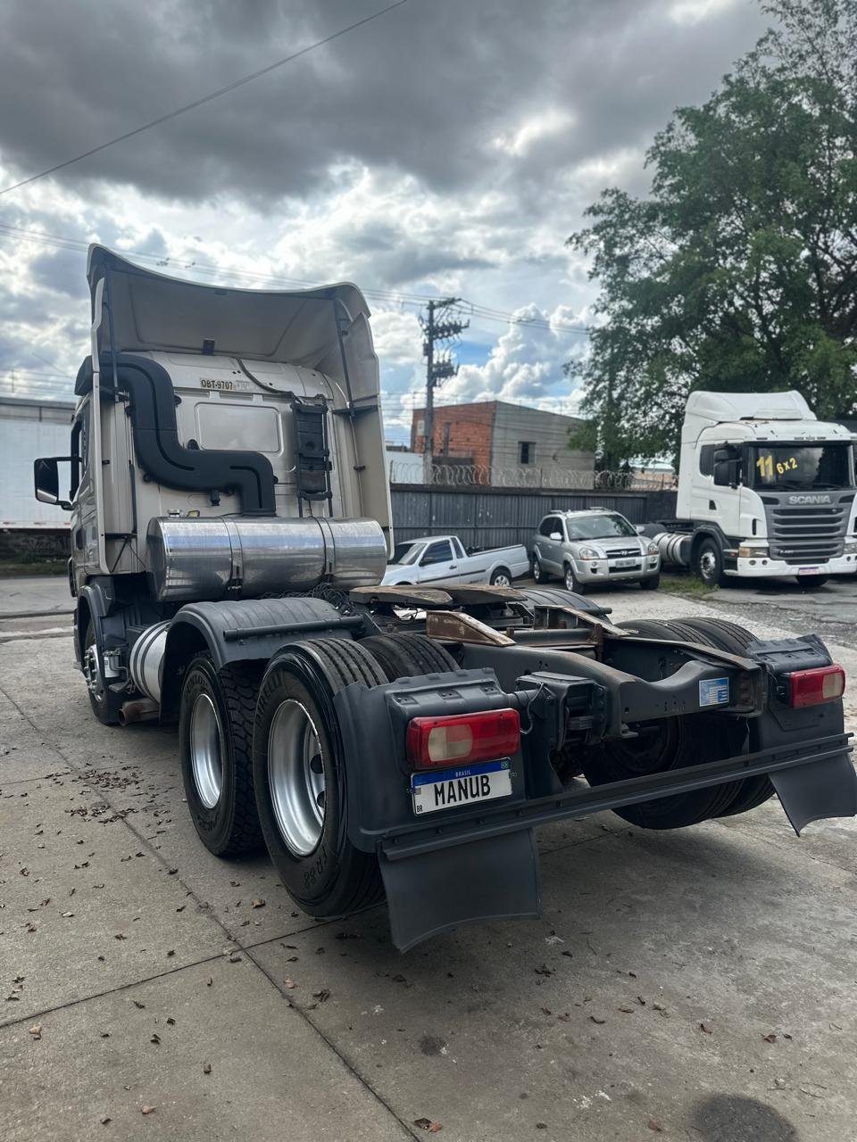 Scania G420 6×2 2011 Brozinamento Feito E Bom De Pneus
